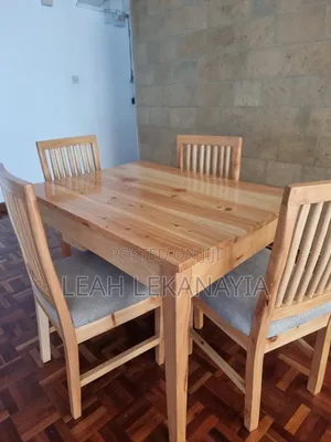 Wooden Dinning Table