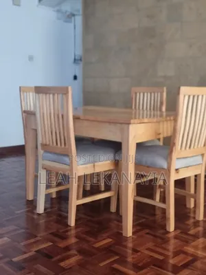 Wooden Dinning Table