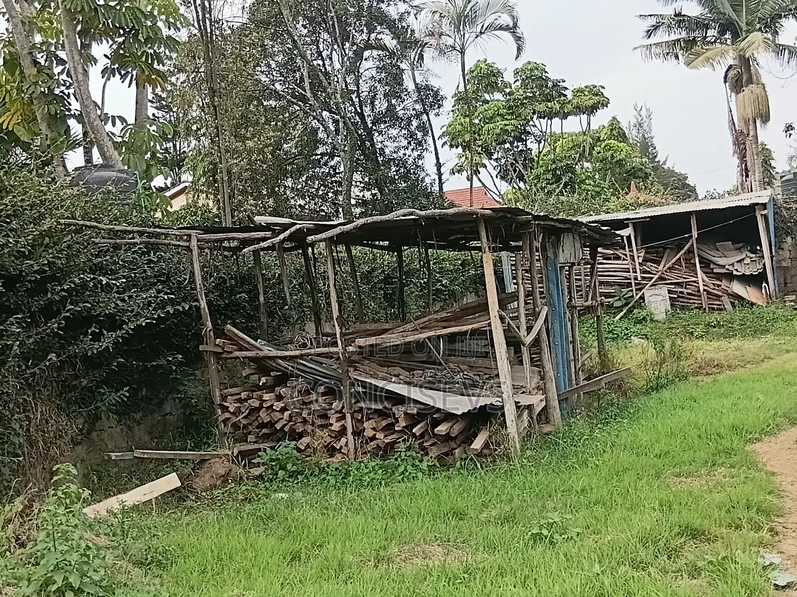 0.5 Acre Thome 5 1st Mugumoini Nairobi Ksh40m