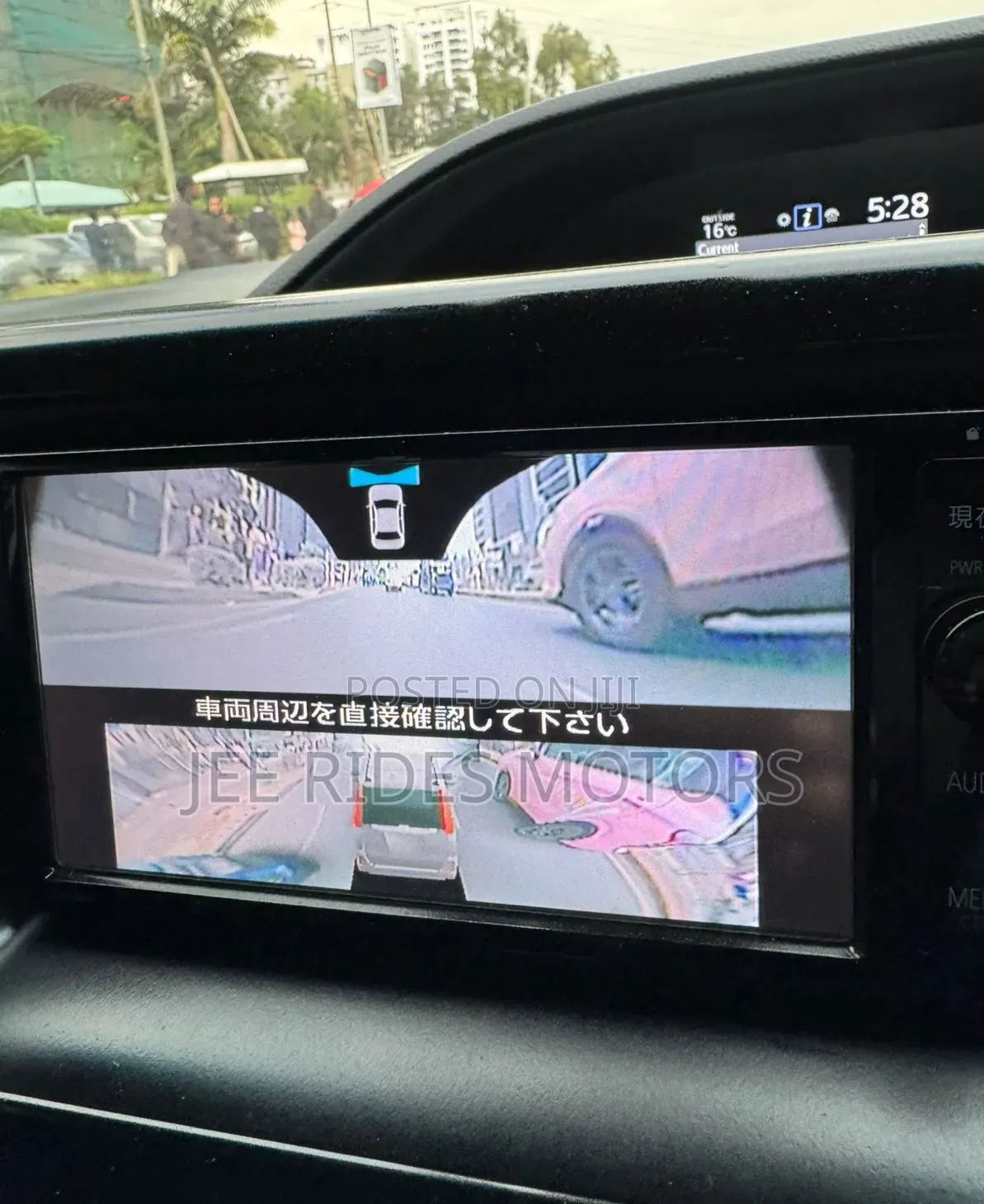 Toyota Noah 2016 Silver