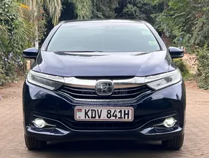 Honda Fit Shuttle 2018 Blue