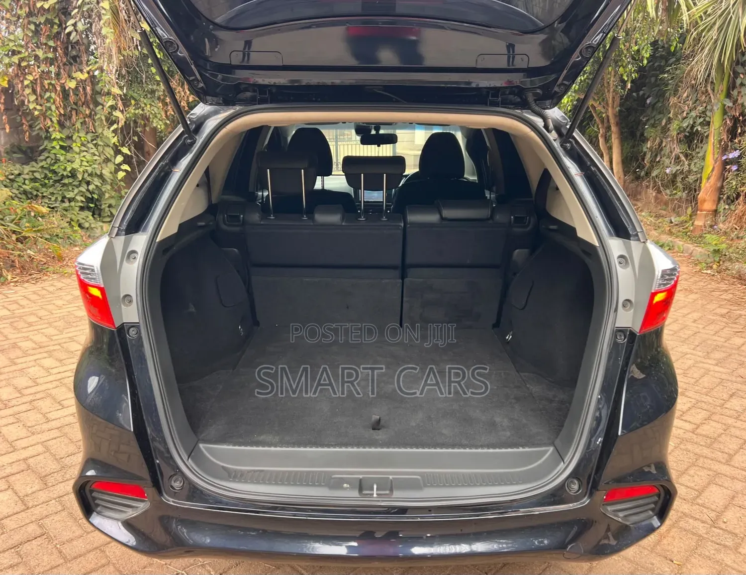 Honda Fit Shuttle 2018 Blue