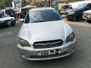 Subaru Legacy 2004 Silver