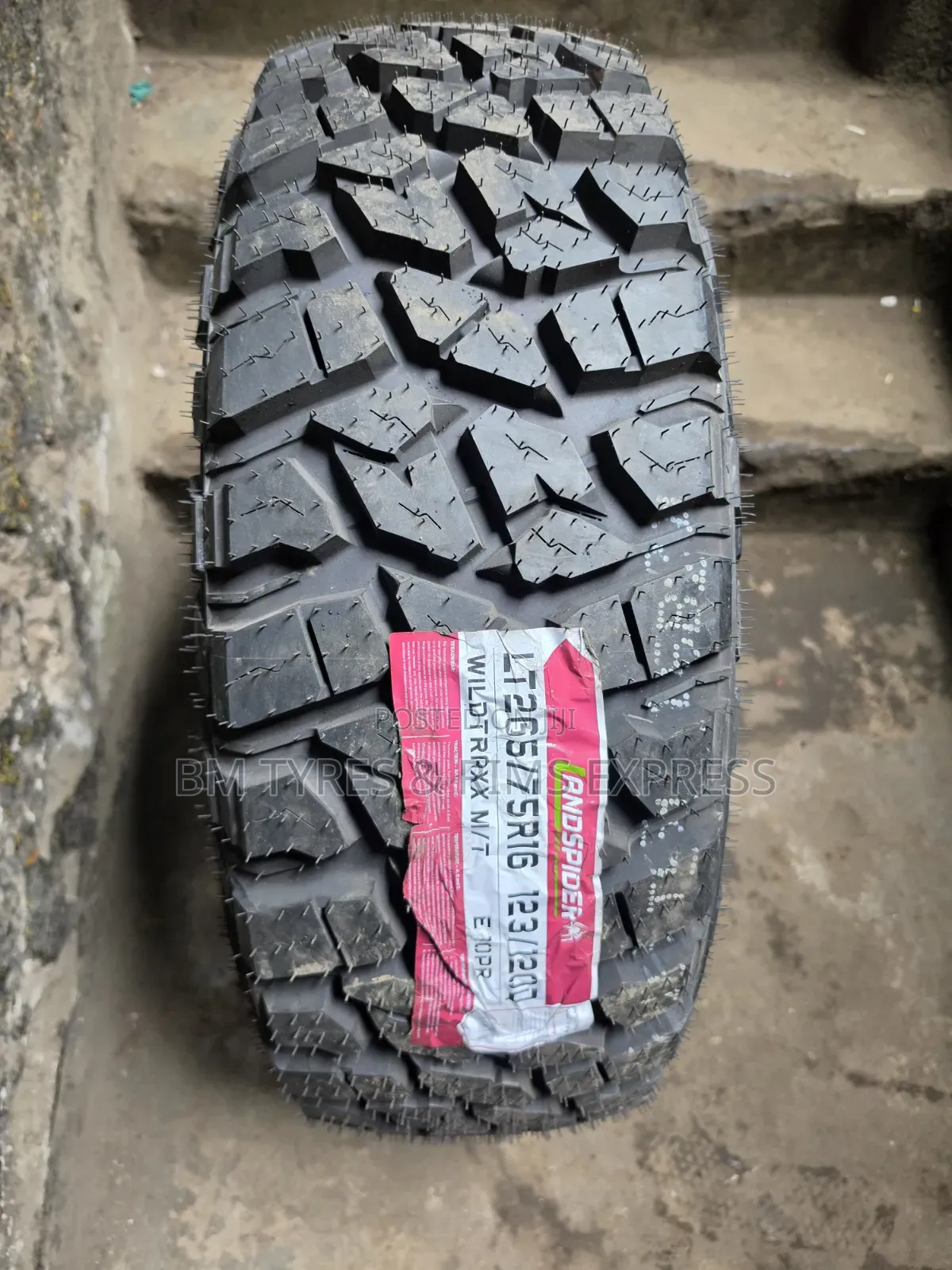 265 /75 R16 Landspider Tires (Mud Terrain) Thailand.