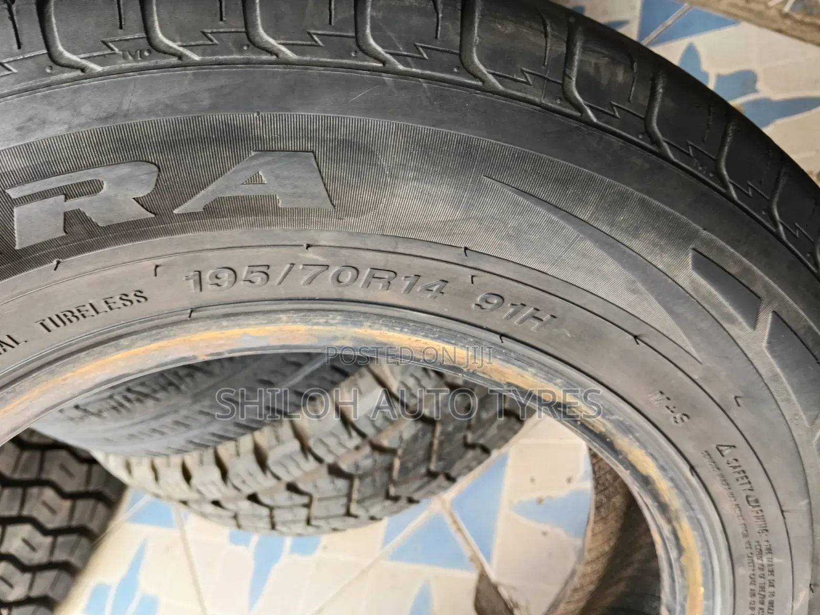 Centara 195/70r14 Used