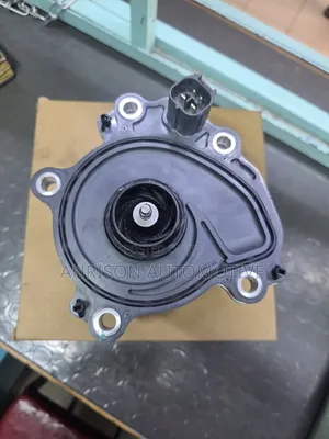 Genuine Nissan Xtrail T32 Water Pump Assy 21010-4bc0a