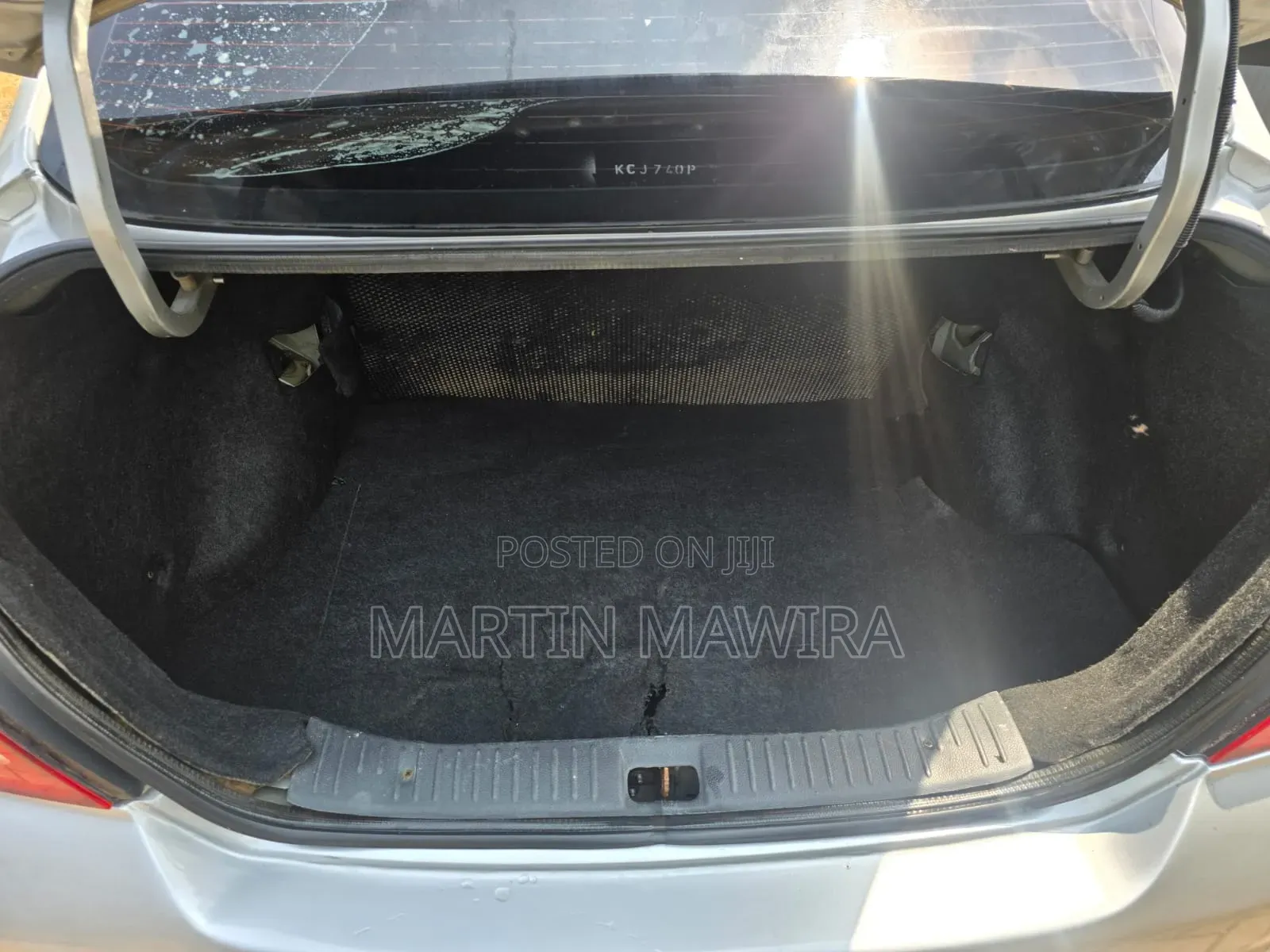 Nissan Tiida 2010 Silver