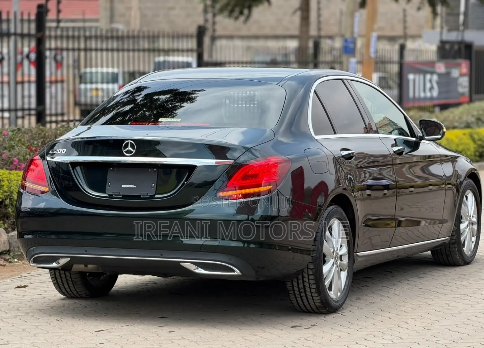 Mercedes-Benz C200 2019 Green