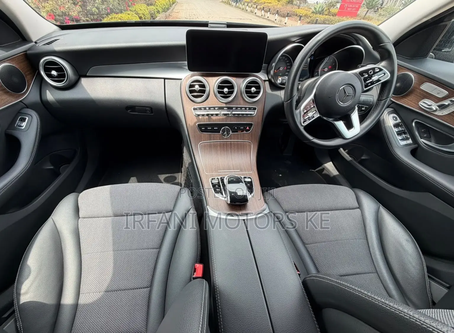 Mercedes-Benz C200 2019 Green