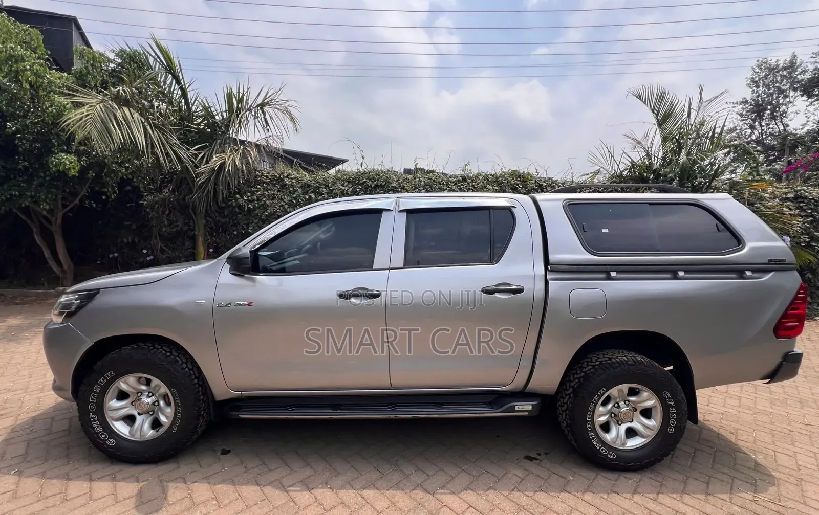 Toyota Hilux 2021 Gray