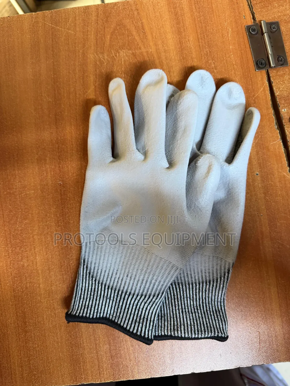 Knicker Anticut Gloves