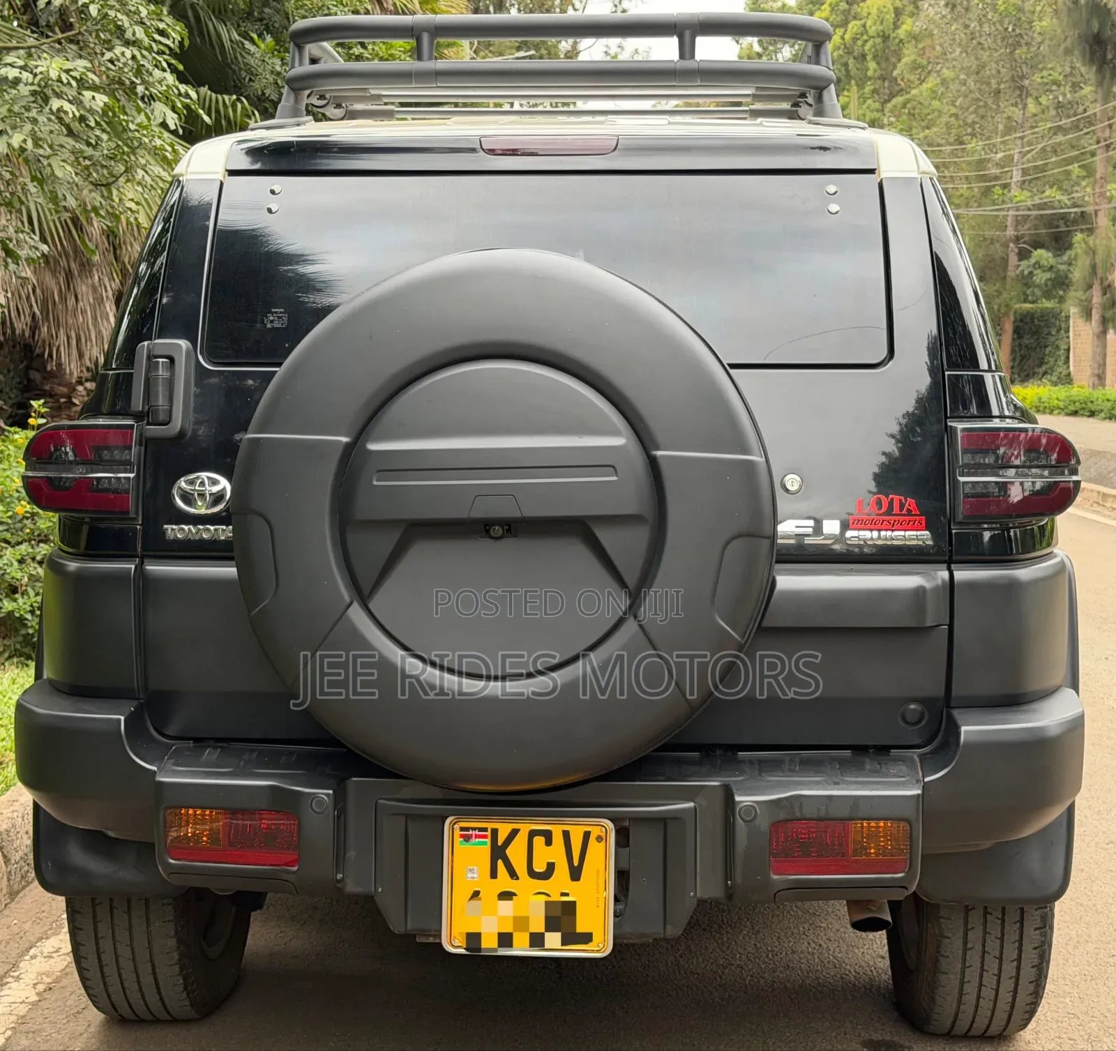 Toyota FJ Cruiser 2012 Matt Black