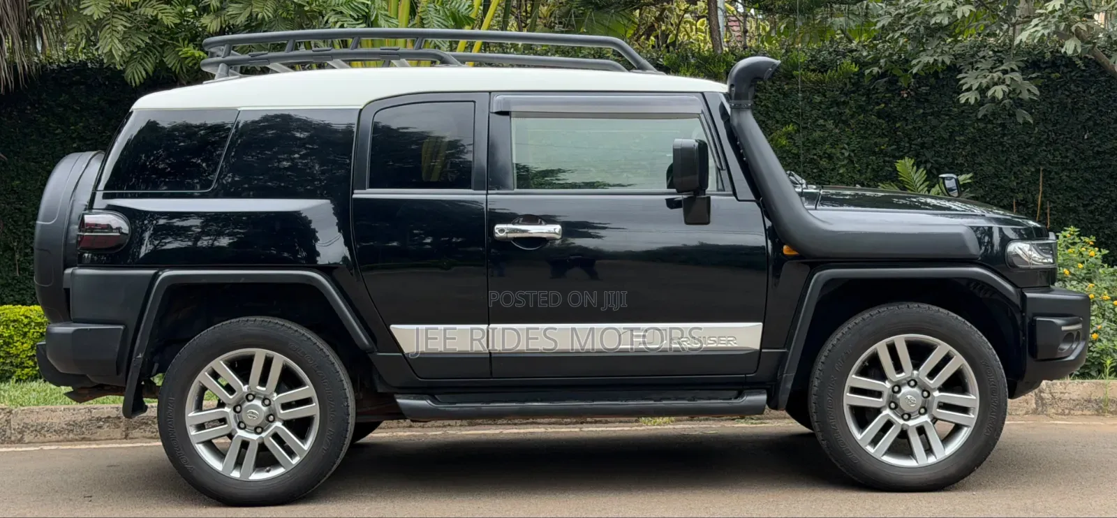 Toyota FJ Cruiser 2012 Matt Black