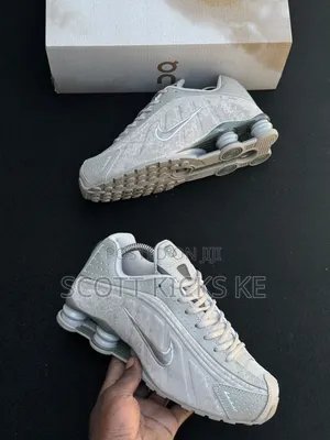 Nike Shoxs R4 Gray