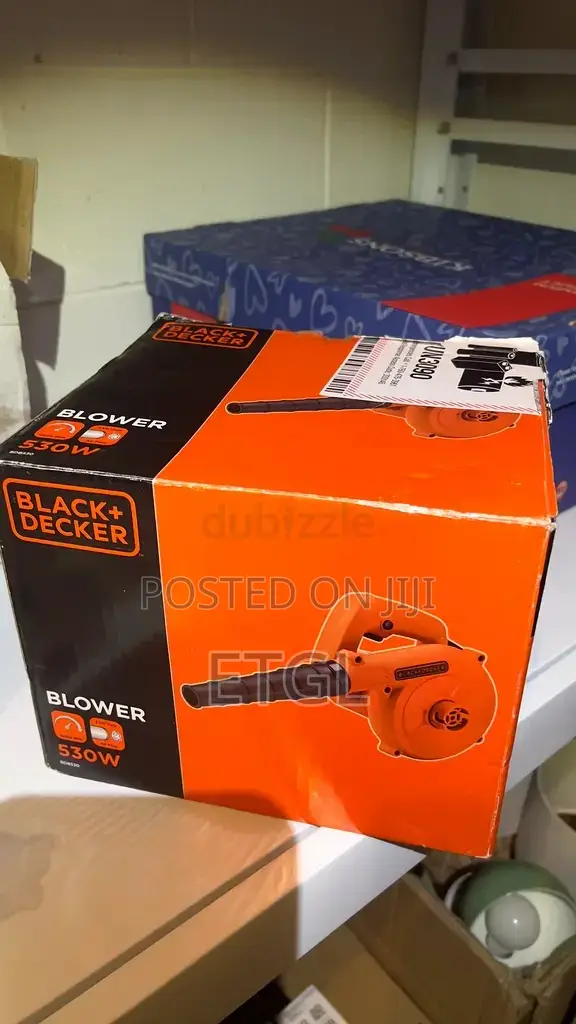 Black and Decker Blower 530W