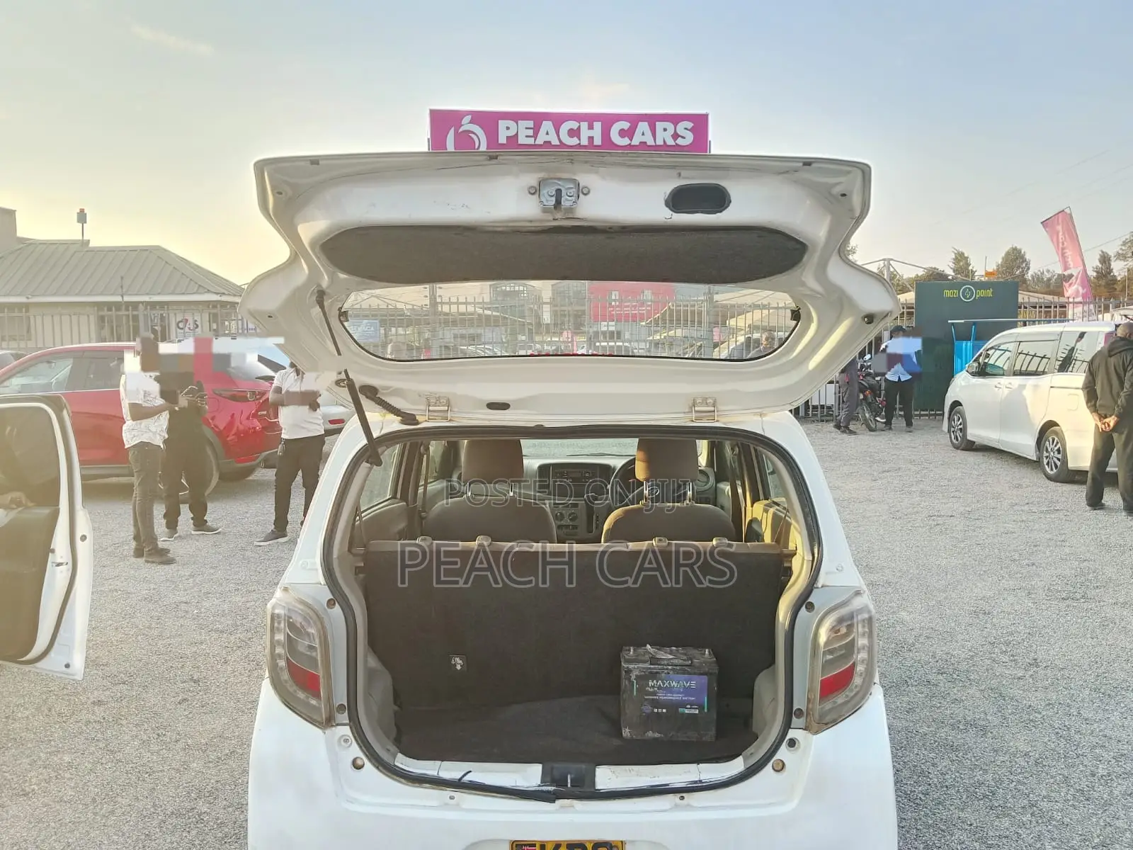 Daihatsu Mira 2014 White