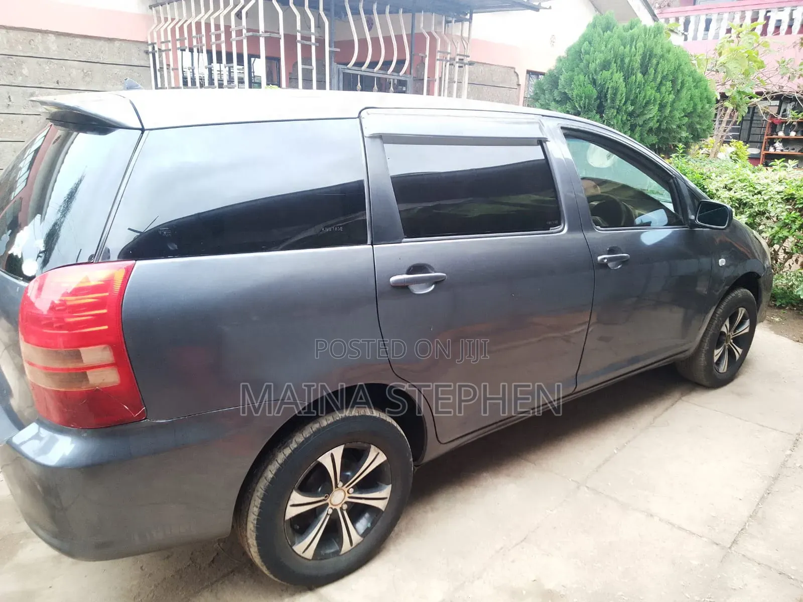 Toyota Wish 2005 Gray