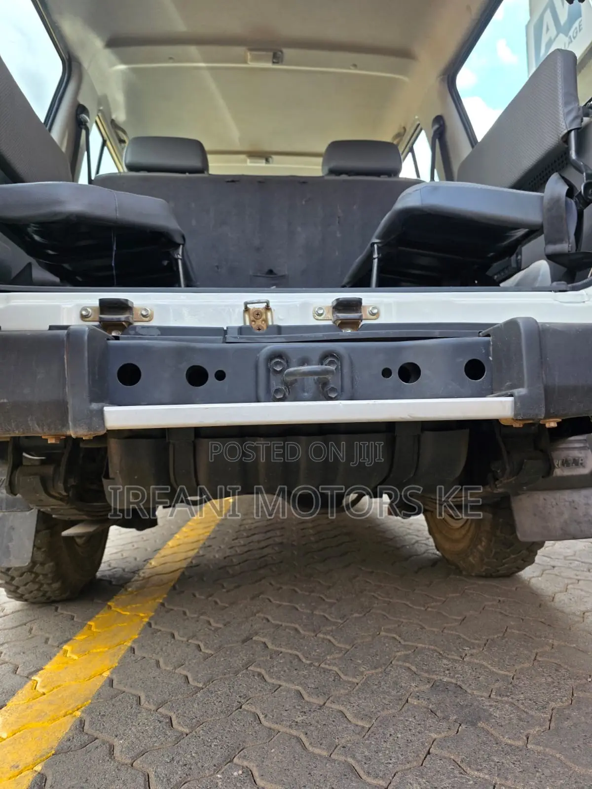 Toyota Land Cruiser 4.0 V6 GXR 2016 White