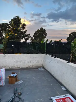 Glass Balcony Railing