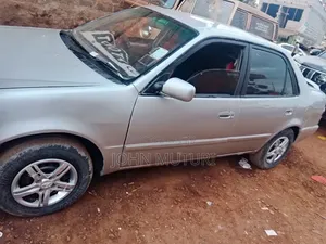 Toyota Corolla 2019 Silver