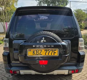Mitsubishi Shogun 2008 Matt Black