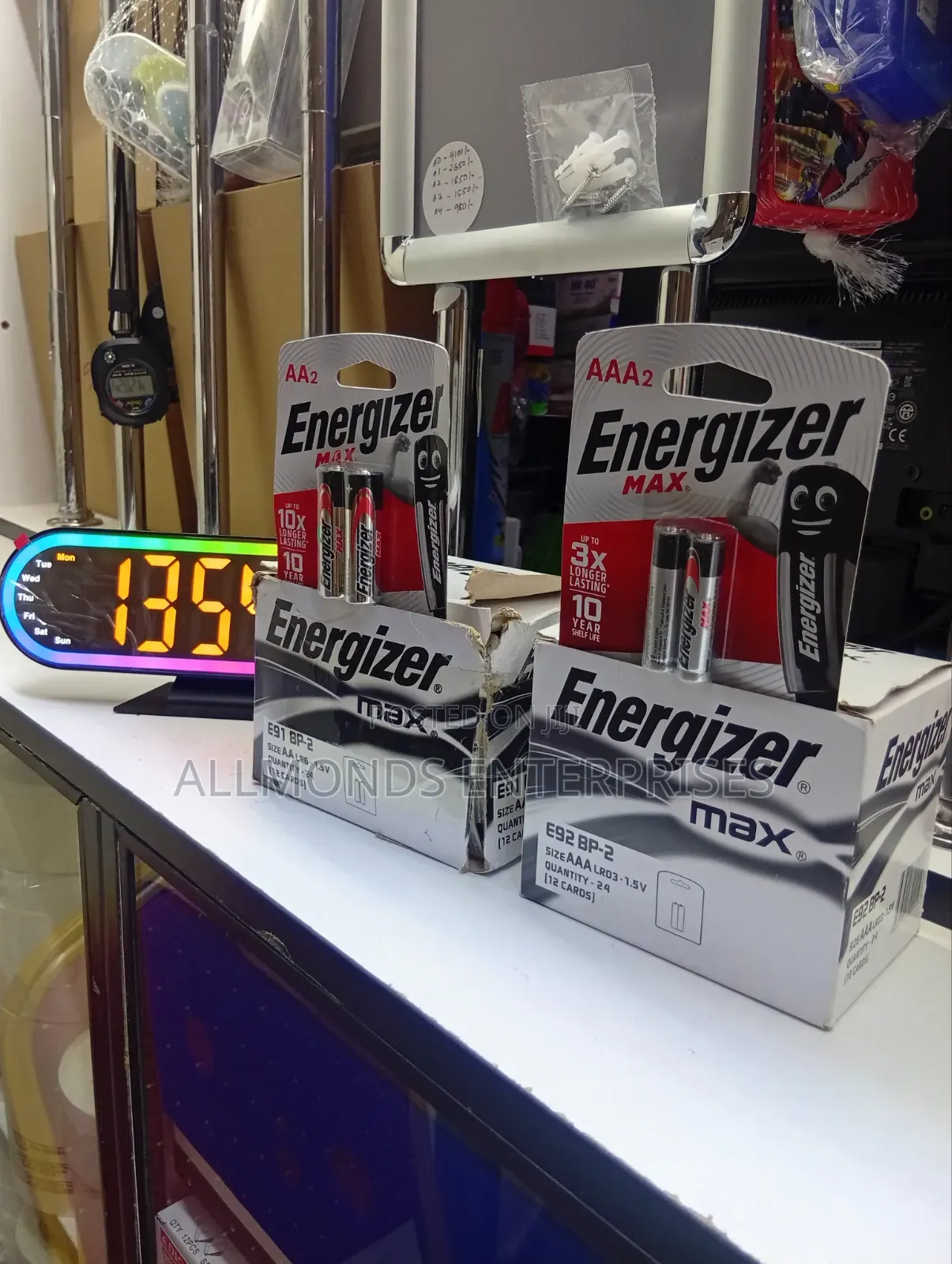 A Pair of Tripple AAA and Double AA Energizer Battery1.5V- Heavy Duty