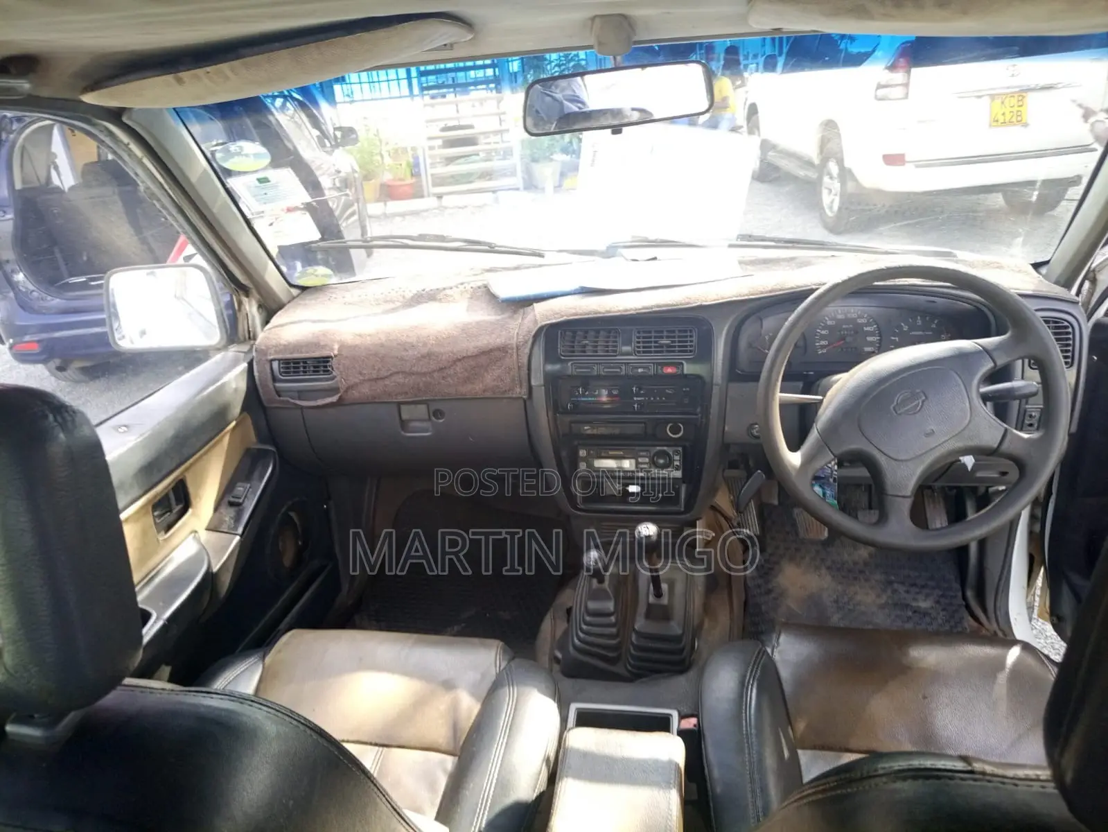 Nissan Navara 1997 White