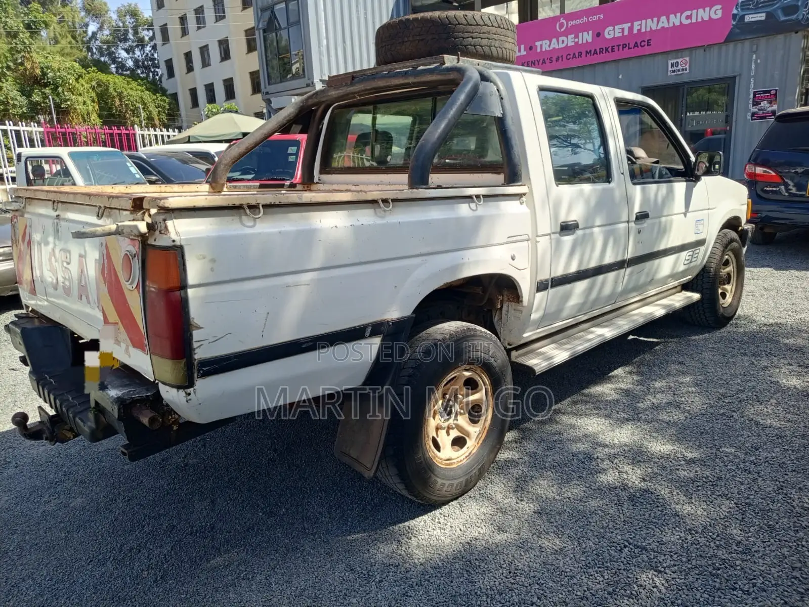 Nissan Navara 1997 White
