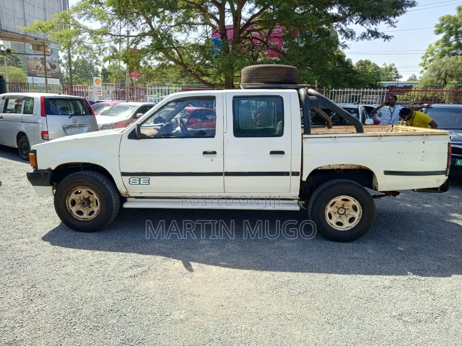 Nissan Navara 1997 White