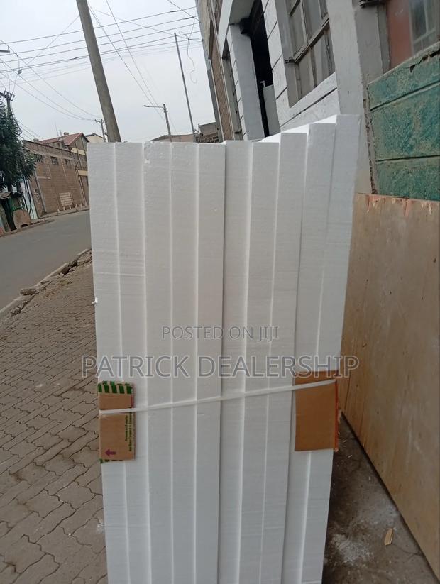 Expanded Polystyrene/Styrofoam - thumbnail 2