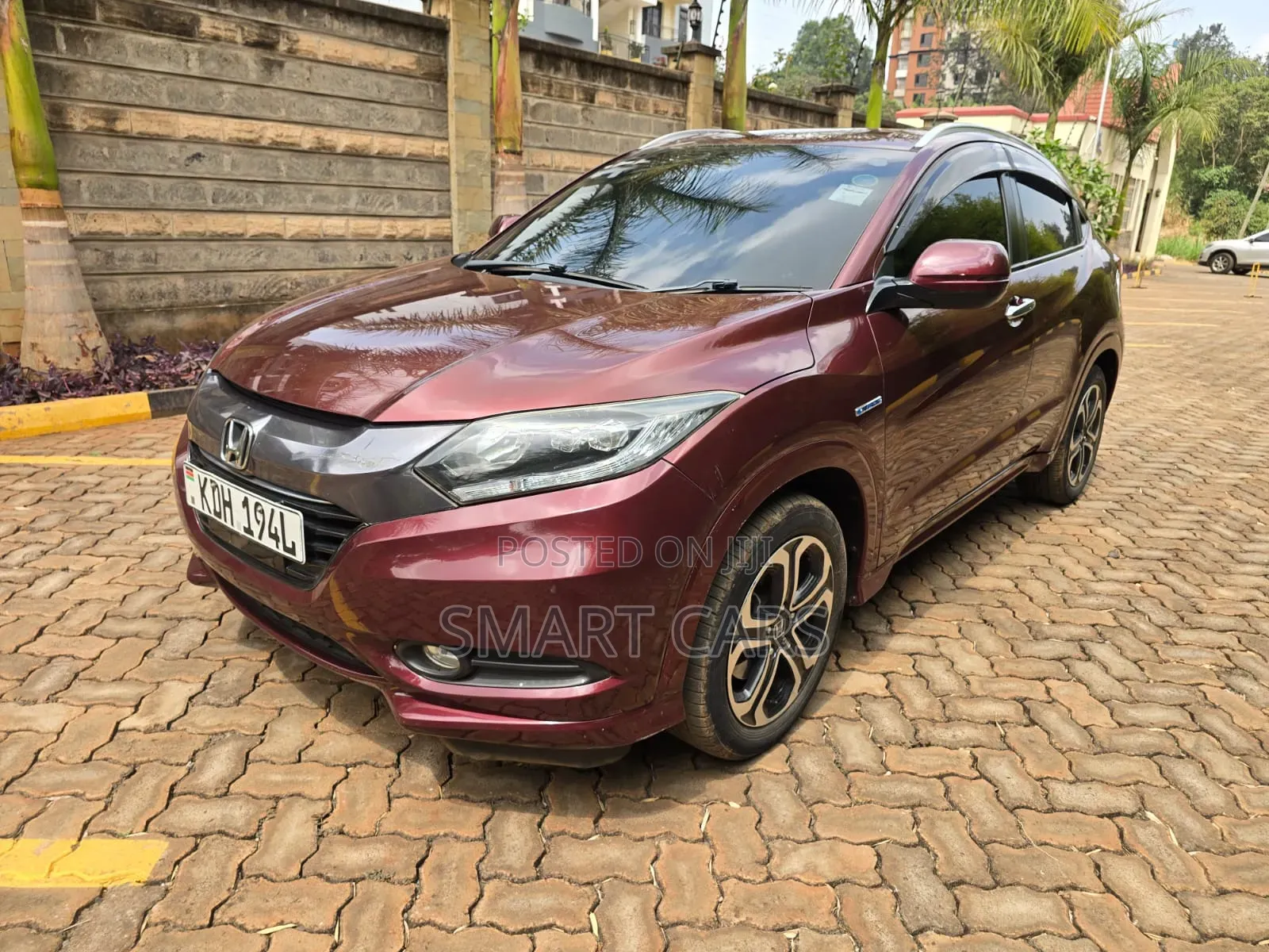Honda Vezel 2015 Maroon