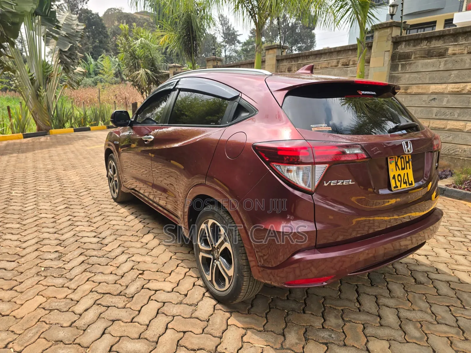 Honda Vezel 2015 Maroon
