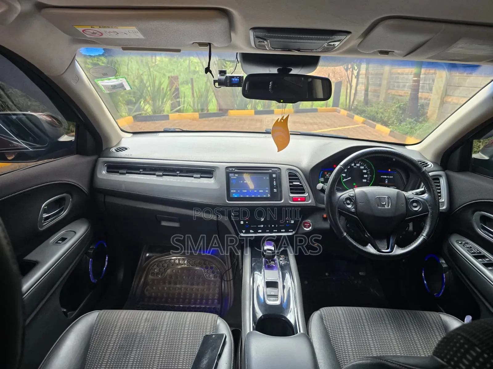 Honda Vezel 2015 Maroon