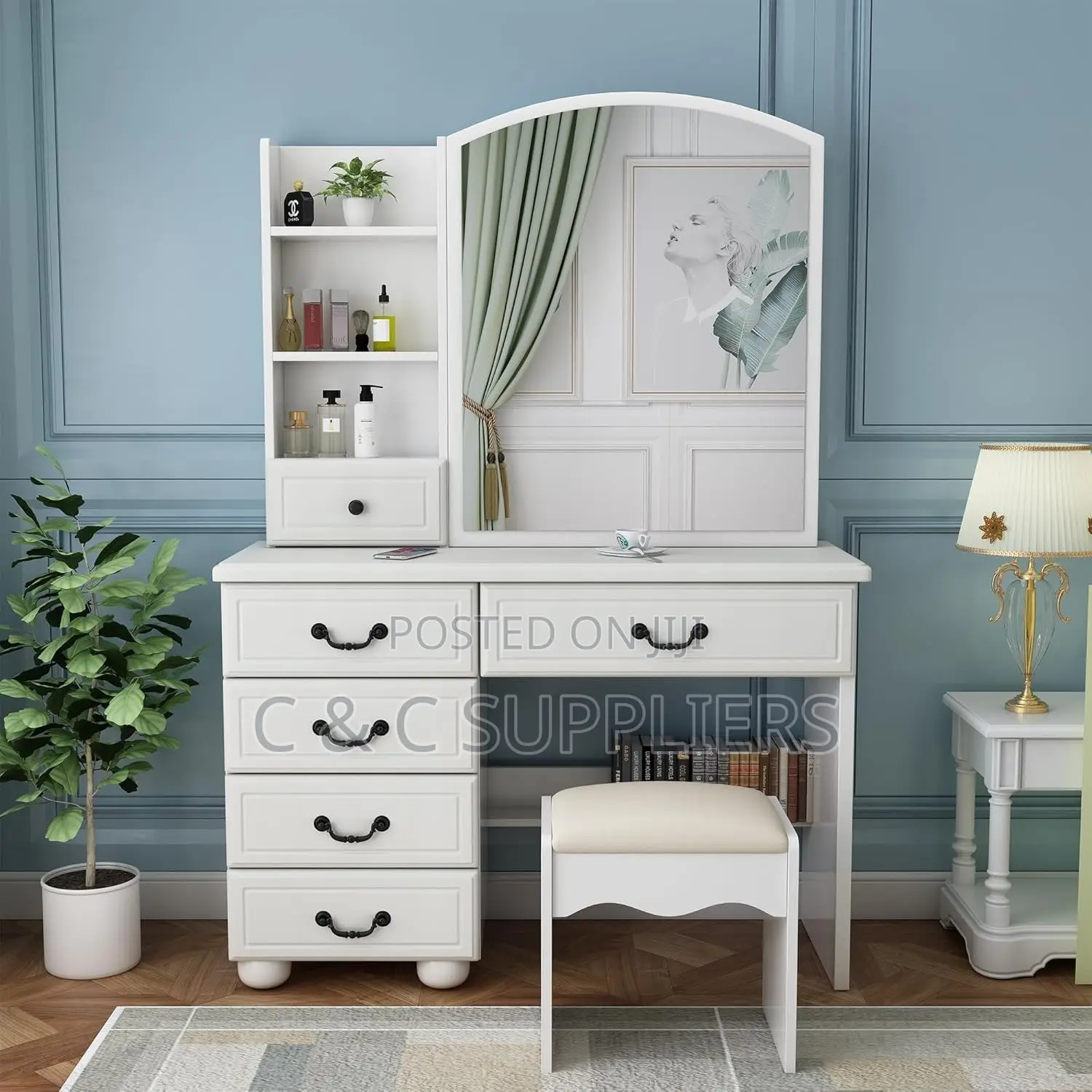 Bedroom Beauty Vanity Table