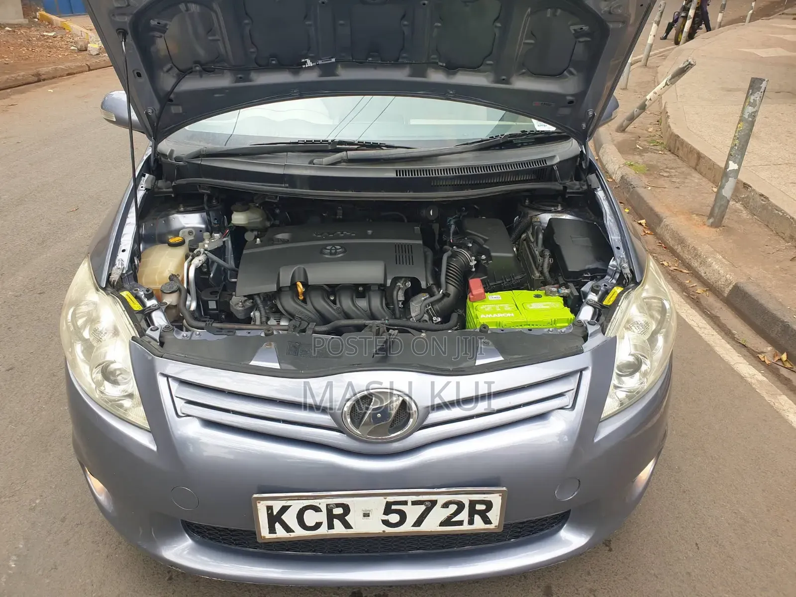 Toyota Auris 2011 Gray