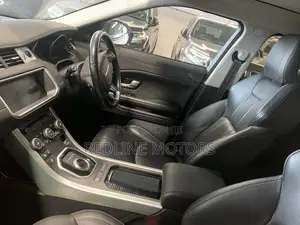 Land Rover Range Rover Evoque SE 4x4 5-Door 2018 Off white