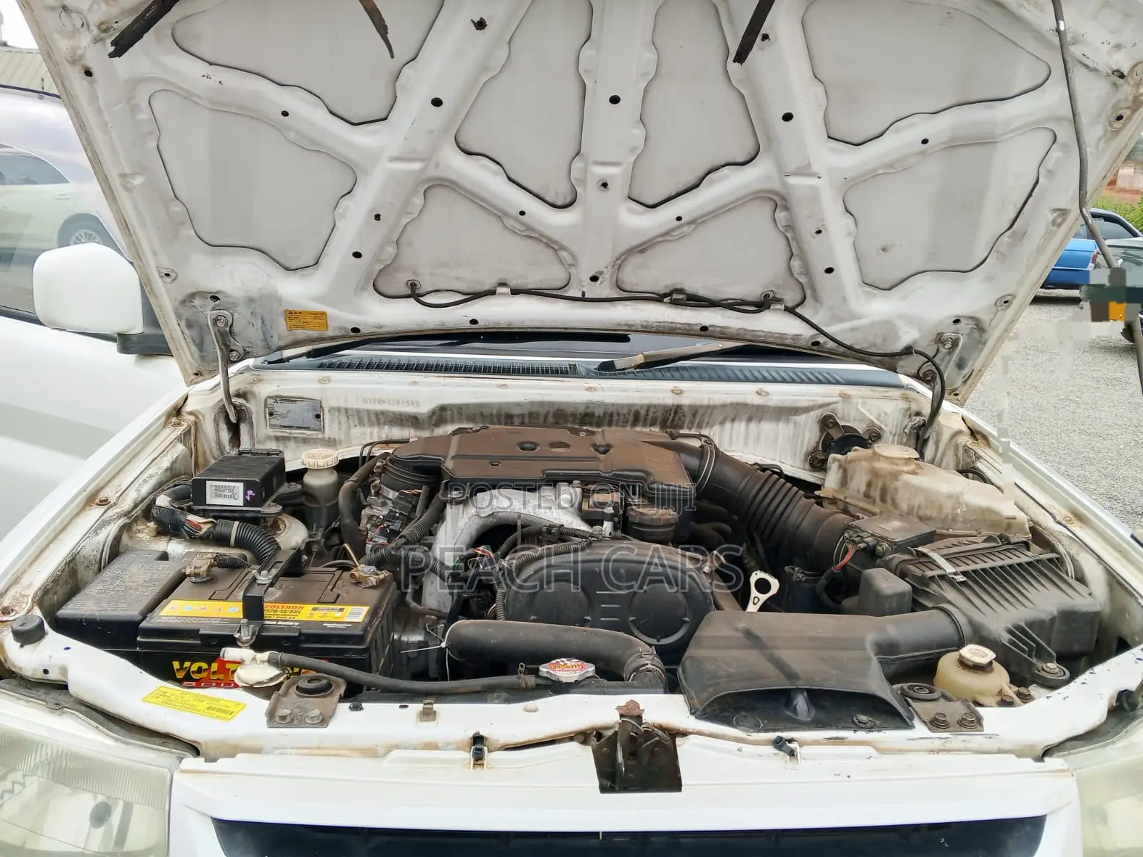 Mitsubishi Pajero 2002 White