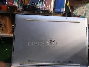 Laptop Dell XPS 13 9315 32GB Intel Core i7 SSHD (Hybrid) 1T