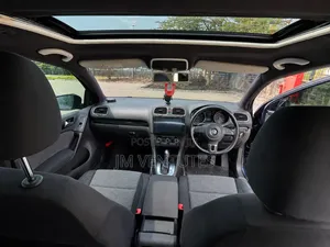 Volkswagen Golf R 2012 Blue
