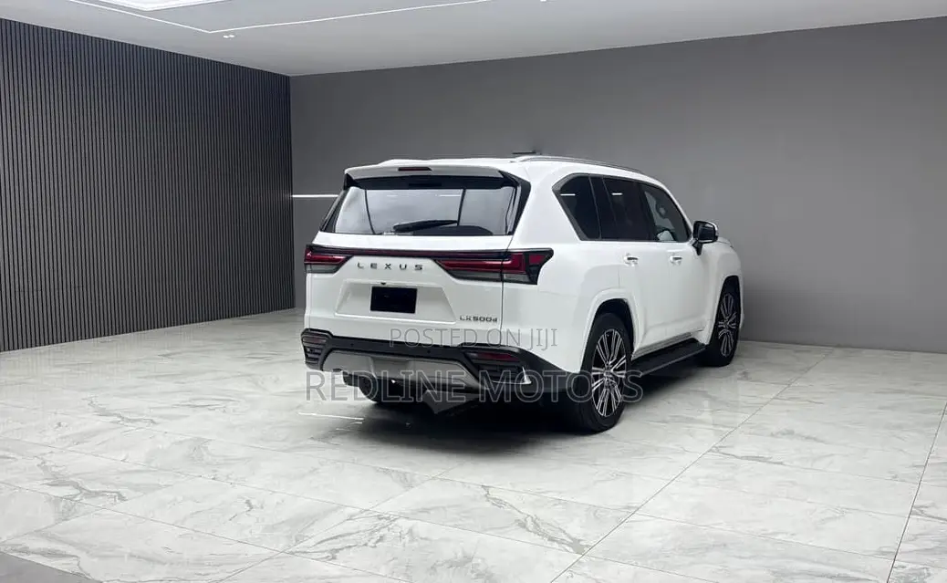 Lexus LX 500d 2022 Pearl