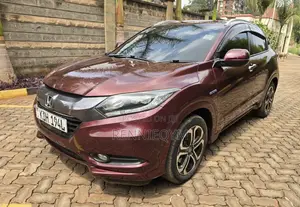 Honda Vezel 1.5 Hybrid 4WD 2015 Maroon