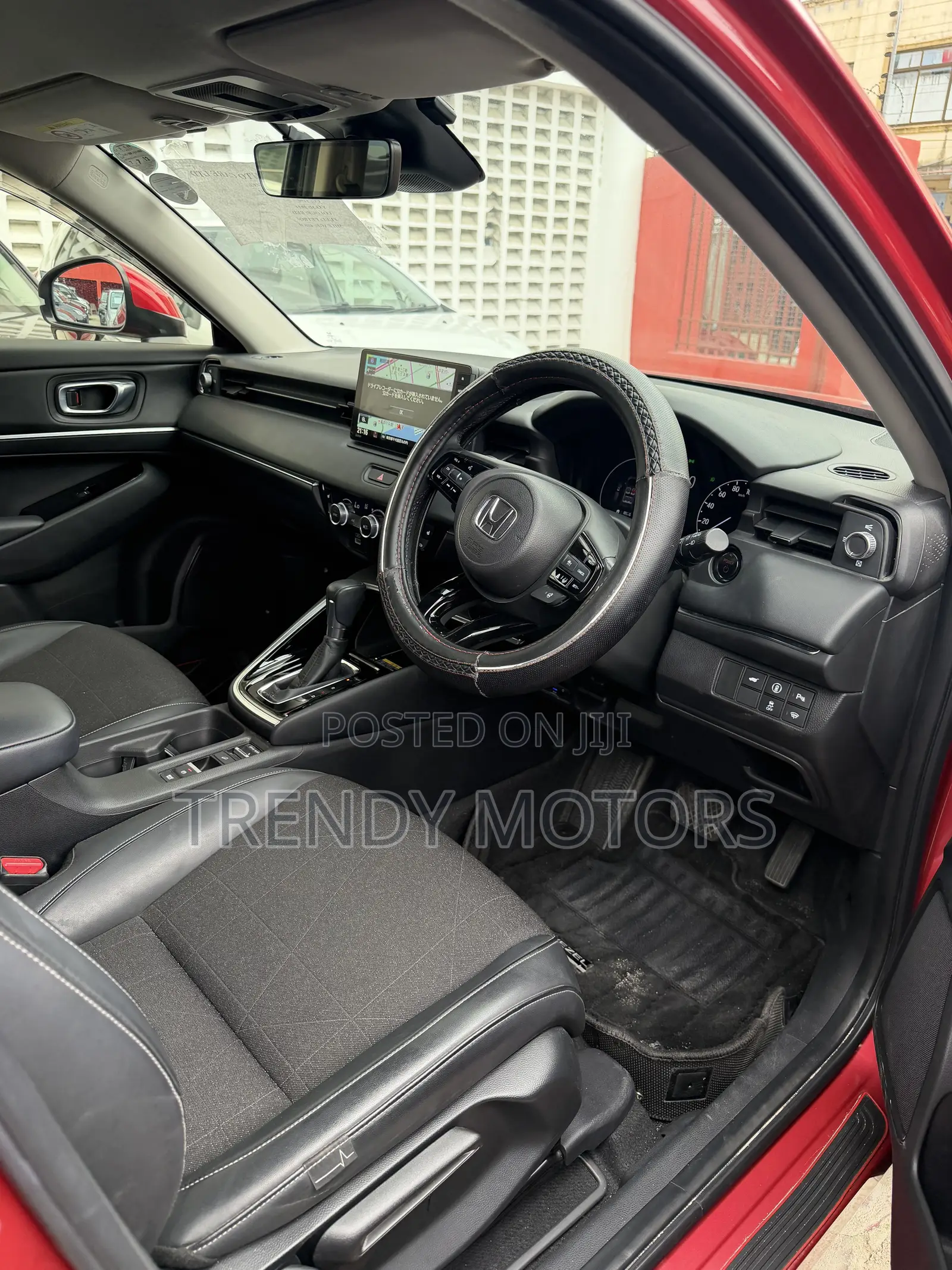 Honda Vezel 2021 Red
