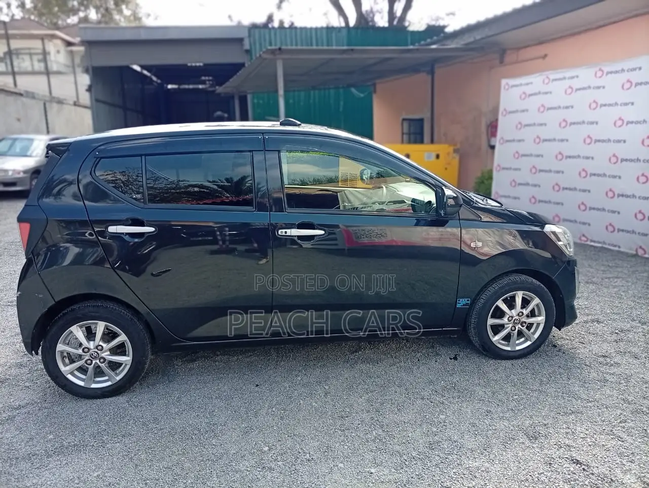Toyota Pixis 2018 Black