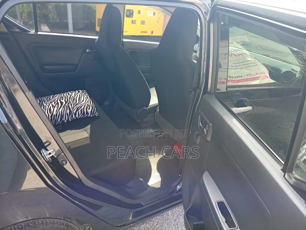 Toyota Pixis 2018 Black