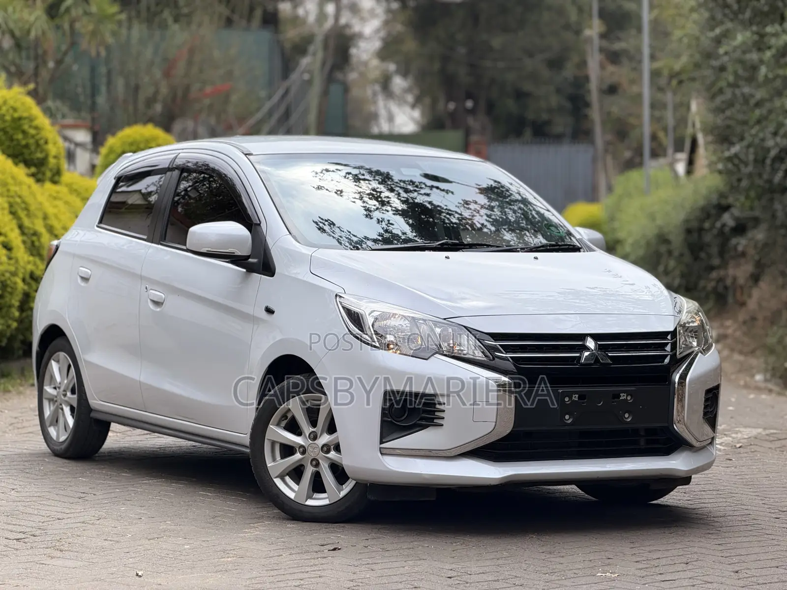 Mitsubishi Mirage 2020 Pearl