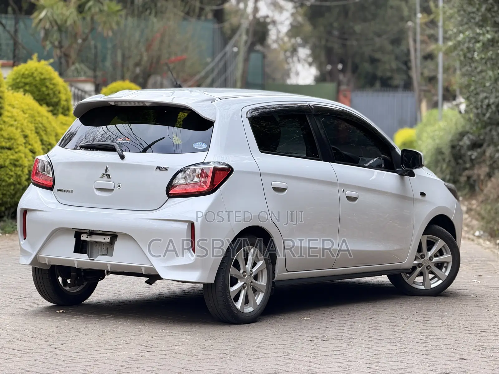 Mitsubishi Mirage 2020 Pearl
