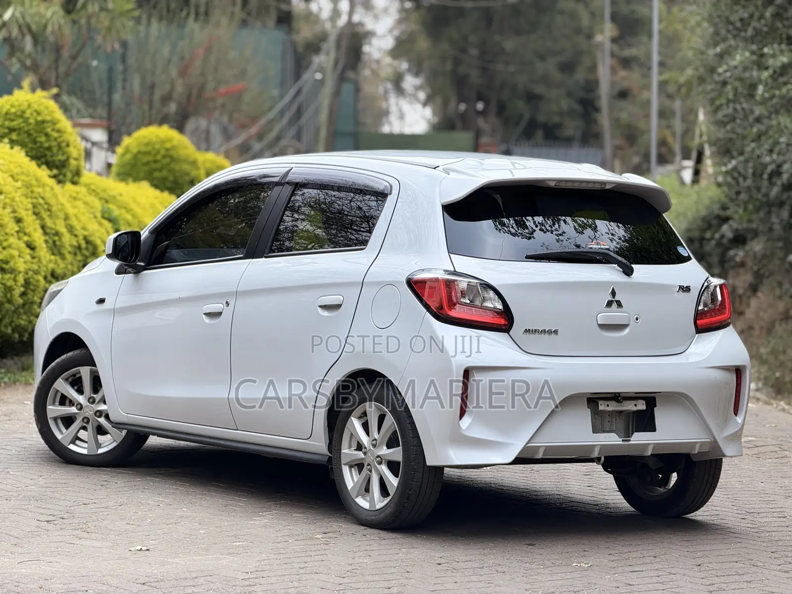 Mitsubishi Mirage 2020 Pearl