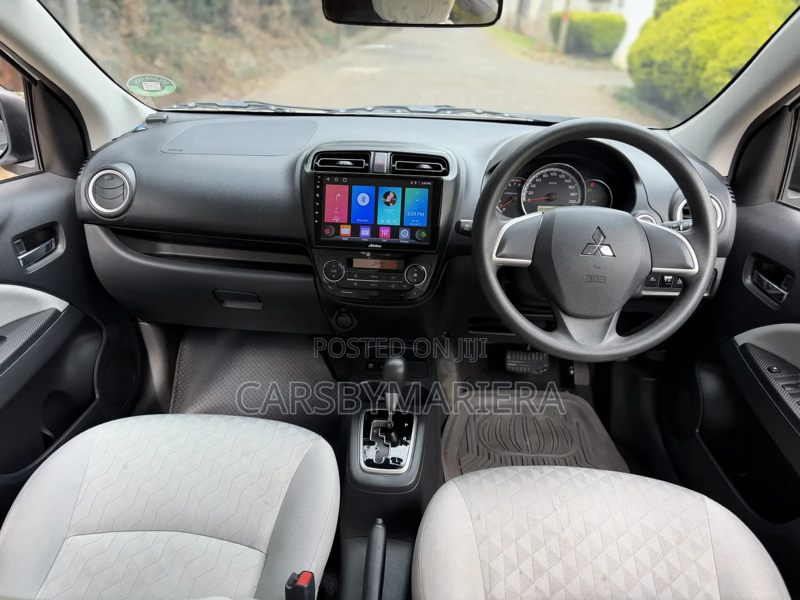 Mitsubishi Mirage 2020 Pearl