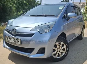 Toyota Ractis 2013 Blue