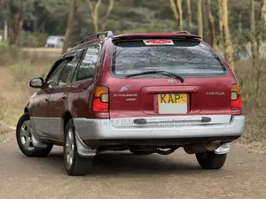 Toyota Corolla G-Touring 1996 Red